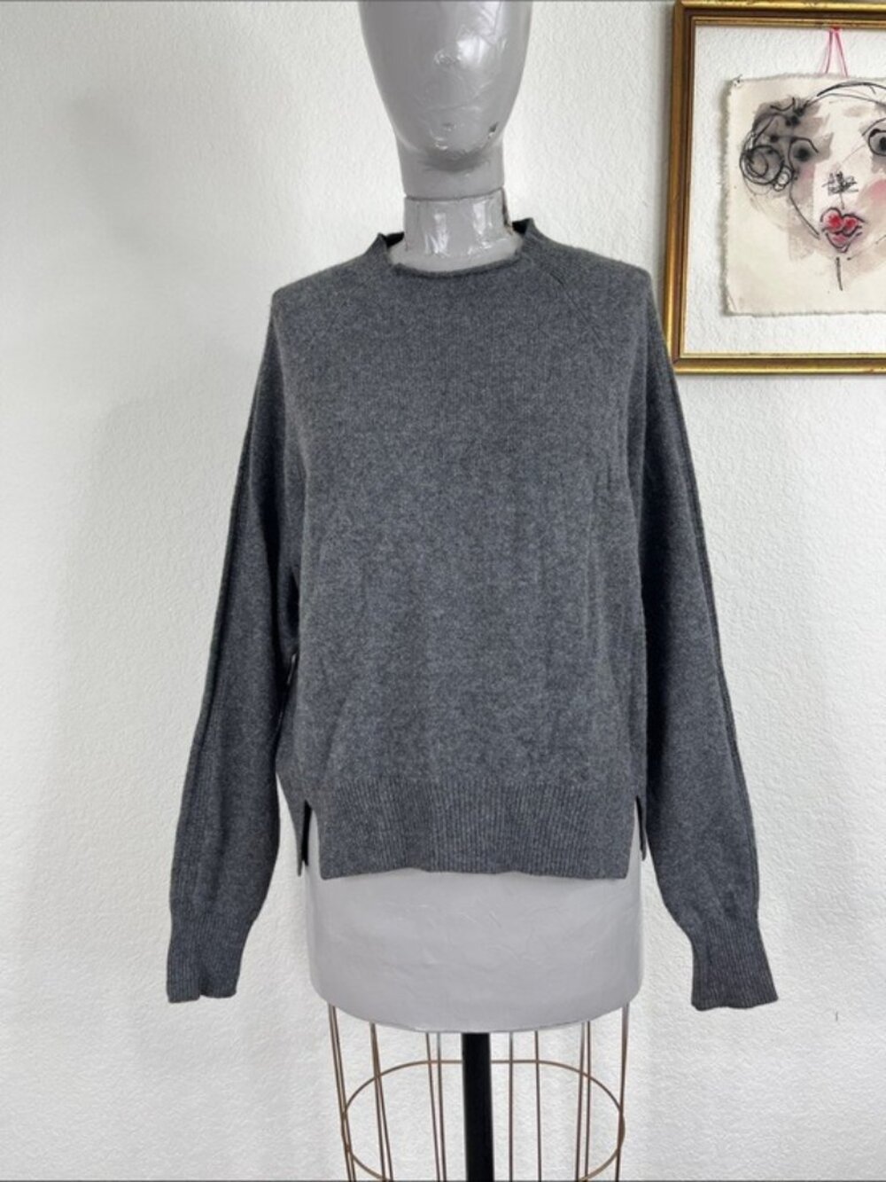 FRAME Denim Lounge Cashmere Heathered Gray Sweater